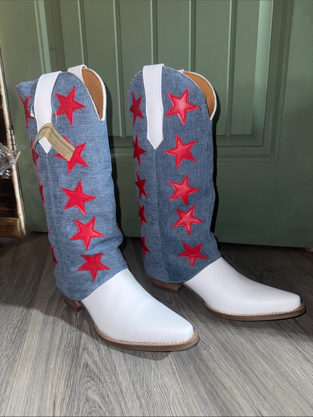 dingo White Foot Denim Shaft Heeled Boots with Red Stars - Picture 6 of 7